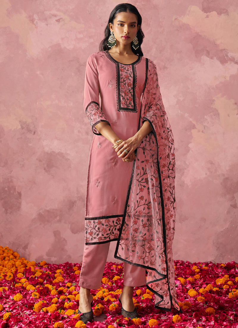 Light Pink Georgette Embroidered Salwar Suit